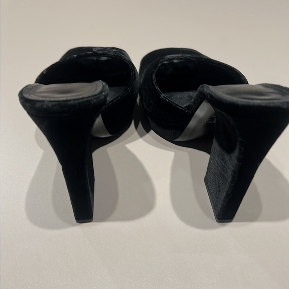 Saint Laurent Heels - Picture 3 of 4